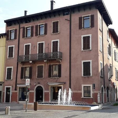Apartmán Casa Regina Salò Exteriér fotografie