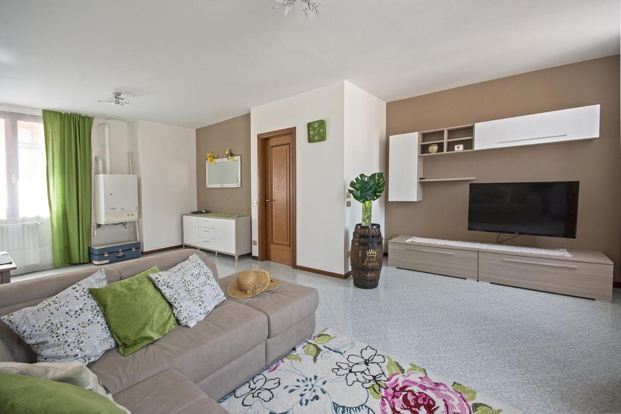 Apartmán Casa Regina Salò Exteriér fotografie