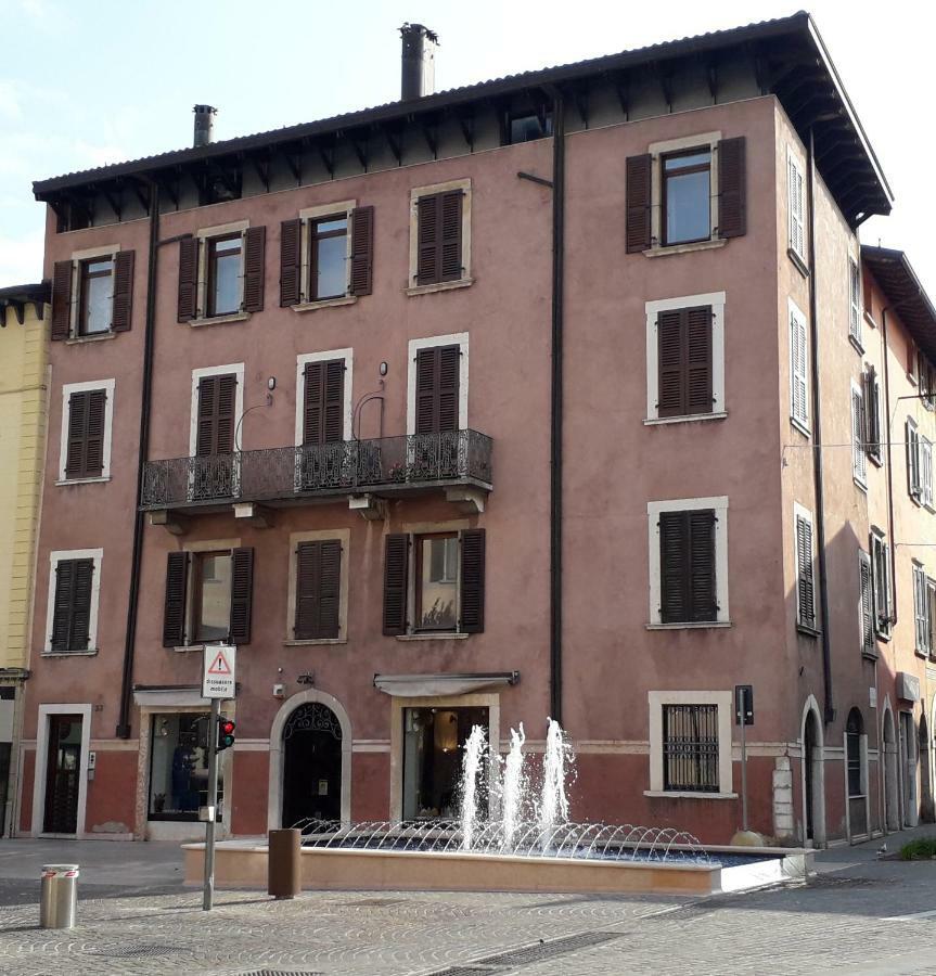 Apartmán Casa Regina Salò Exteriér fotografie